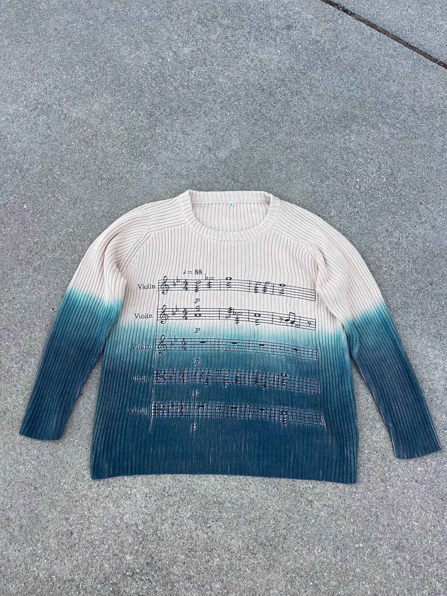 Sample Pluto Sweater